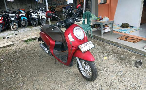 HONDA SCOOPY