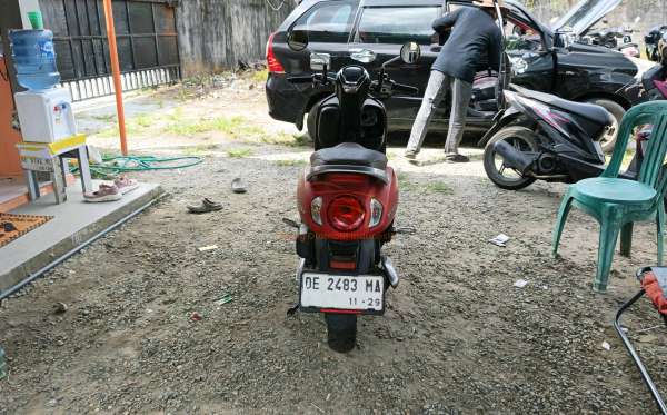 HONDA SCOOPY