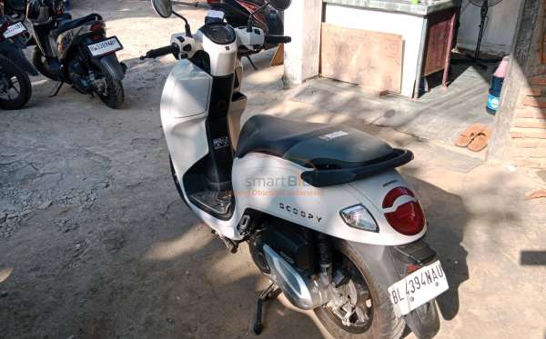 HONDA  SCOOPY