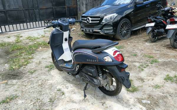 HONDA SCOOPY