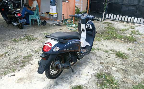 HONDA SCOOPY
