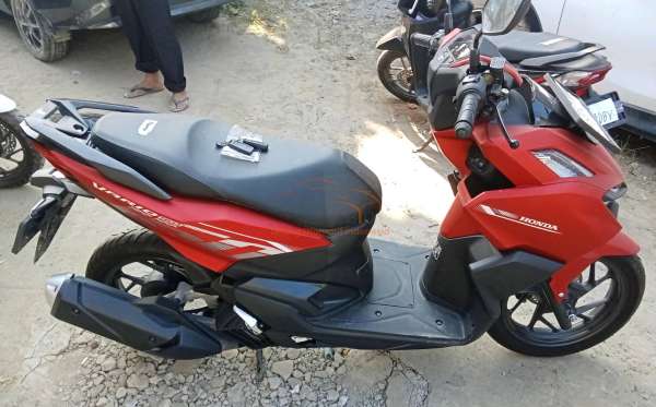 HONDA  VARIO 160