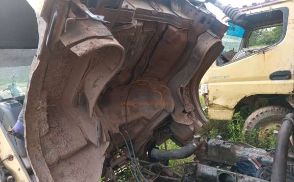 MITSUBISHI  FE  74 HDV