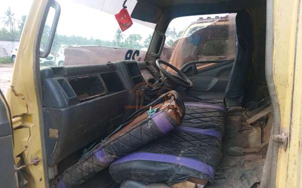 MITSUBISHI  FE  74 HDV