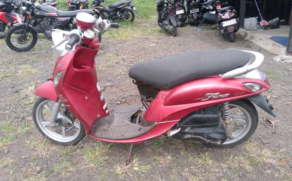 YAMAHA MIO FINO