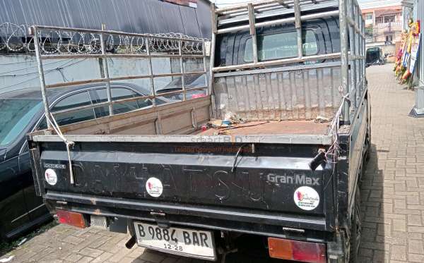 DAIHATSU GRAN MAX PICK-UP