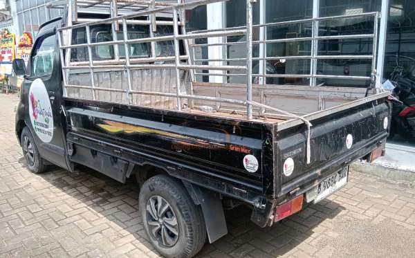 DAIHATSU GRAN MAX PICK-UP