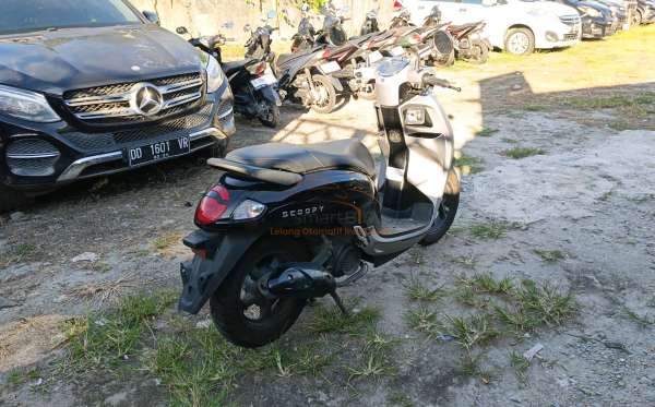 HONDA SCOOPY