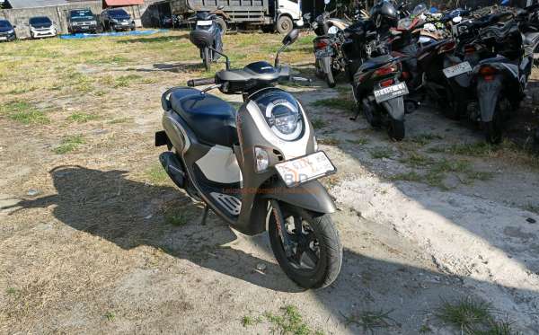 HONDA SCOOPY