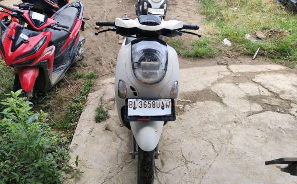 HONDA SCOOPY PRESTIGE