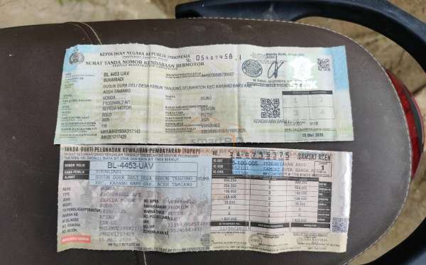 HONDA SCOOPY PRESTIGE