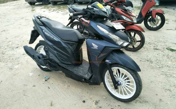 HONDA VARIO 150