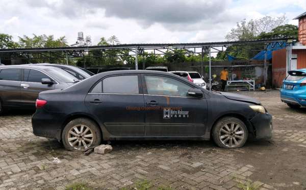 TOYOTA ALTIS
