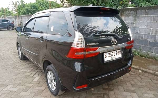 TOYOTA AVANZA G