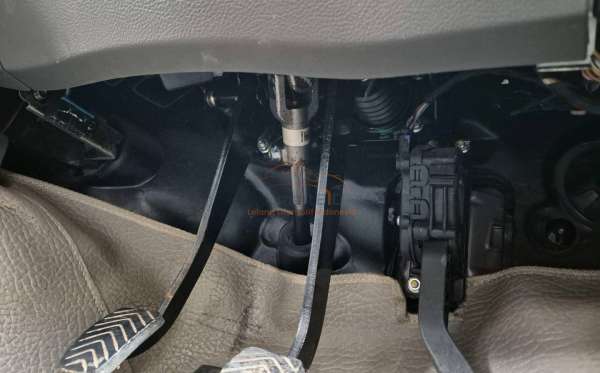 WULING  CONFERO  1.5 (4X2)