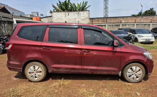 WULING  CONFERO  1.5 (4X2)