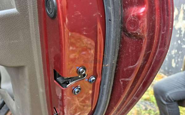 WULING  CONFERO  1.5 (4X2)