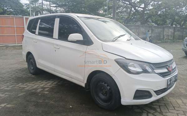 WULING CONFERO