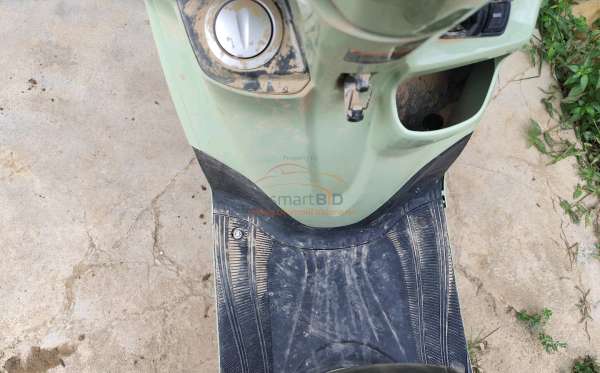 YAMAHA GRAND FILANO 125