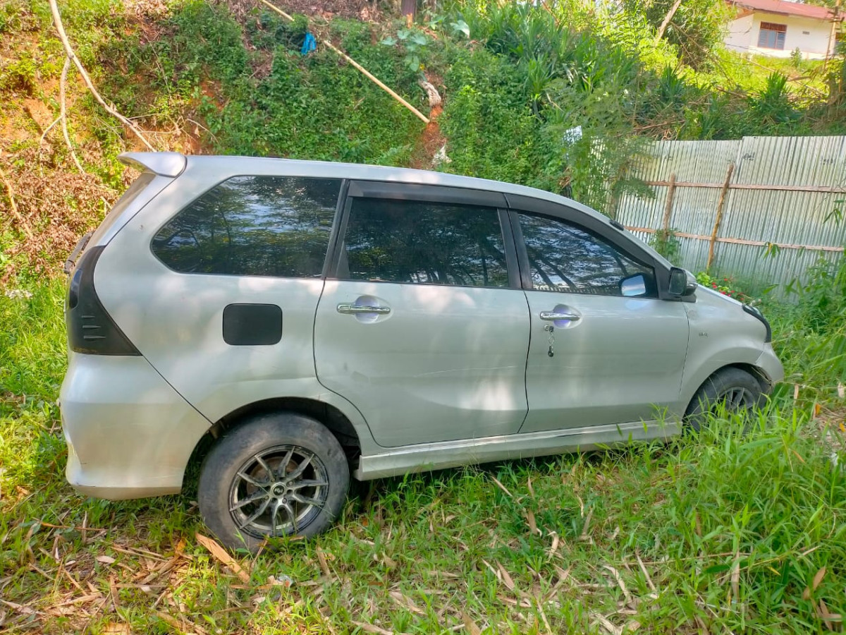 TOYOTA AVANZA AVANZA VELOZ