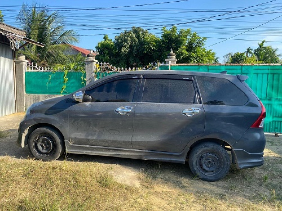 TOYOTA AVANZA AVANZA E