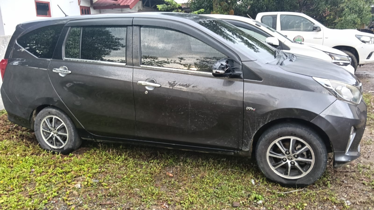 TOYOTA  CALYA  1.2 G M/T