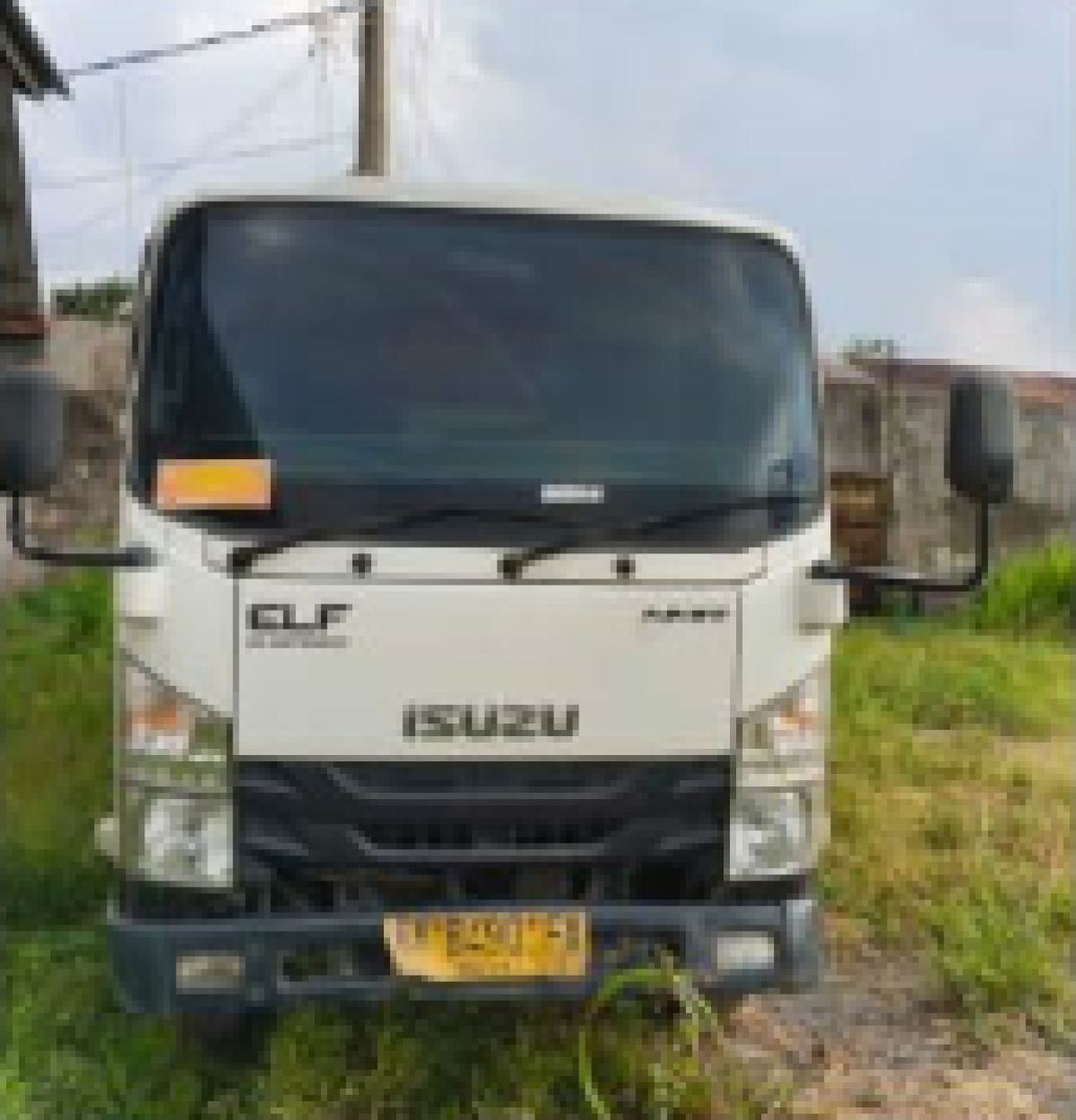 ISUZU  NMR 81U-HA YIN46.5