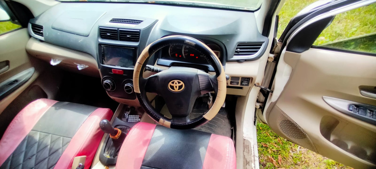 TOYOTA AVANZA AVANZA G