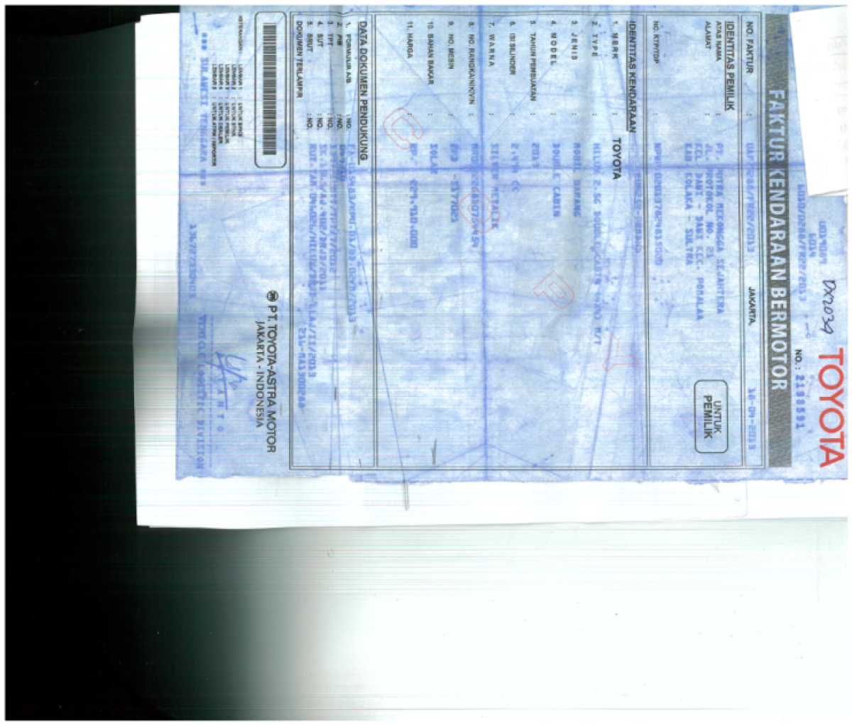 TOYOTA HILUX DOUBLE CABIN