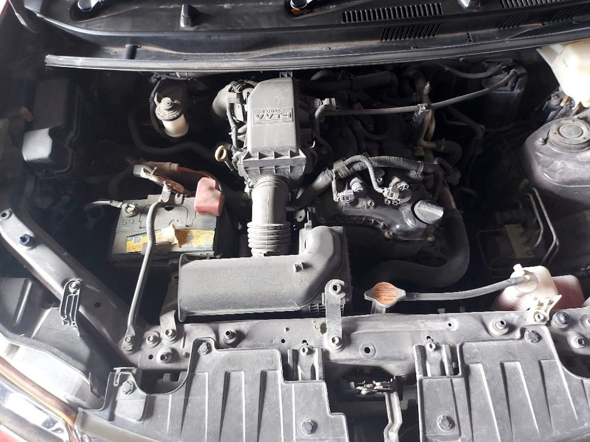 DAIHATSU XENIA XENIA R