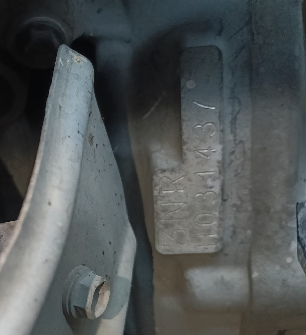 TOYOTA  CALYA  1.2 G M/T