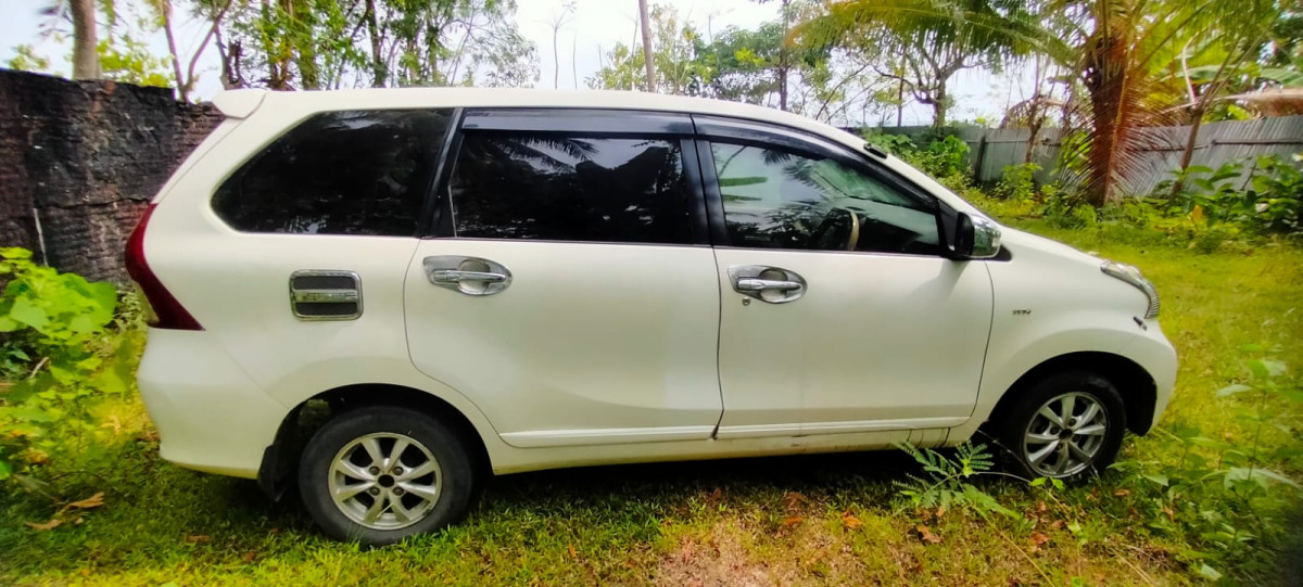 TOYOTA AVANZA AVANZA G