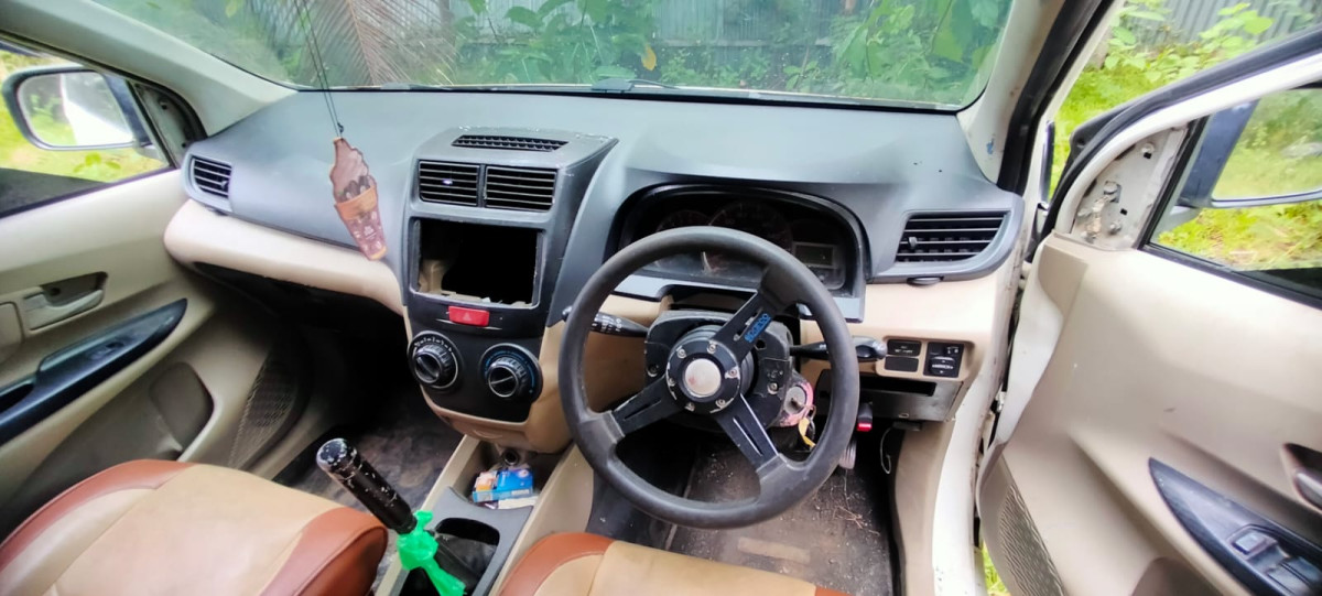 TOYOTA AVANZA AVANZA G