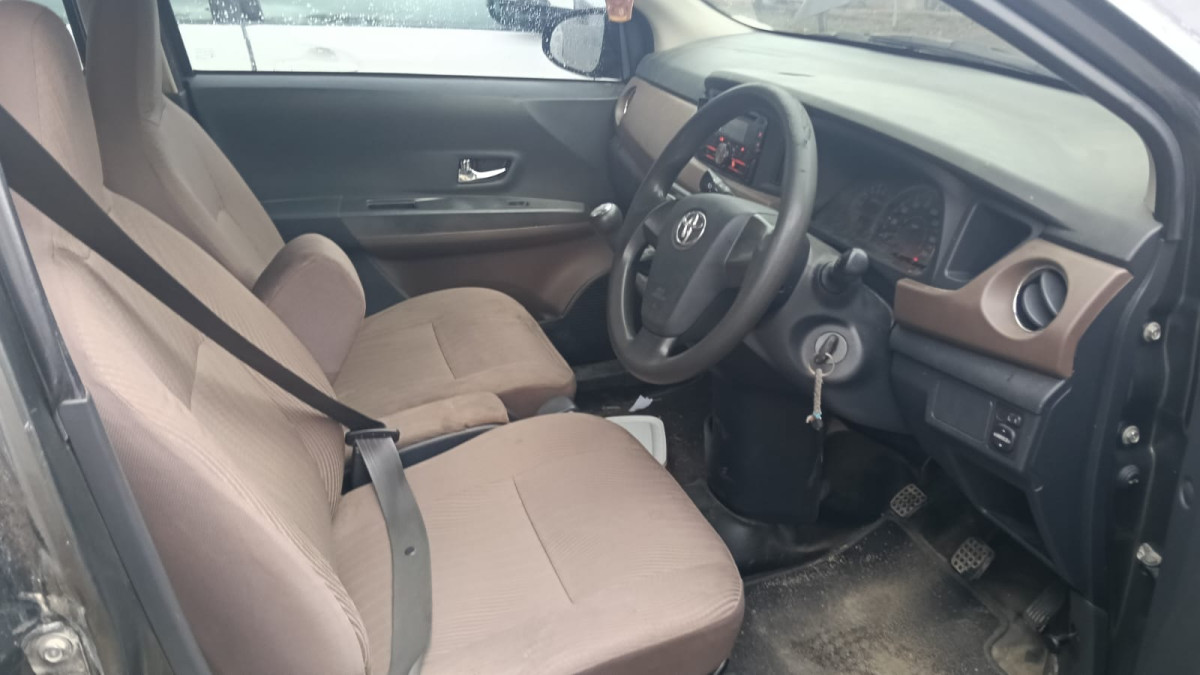 TOYOTA  CALYA  1.2 G M/T
