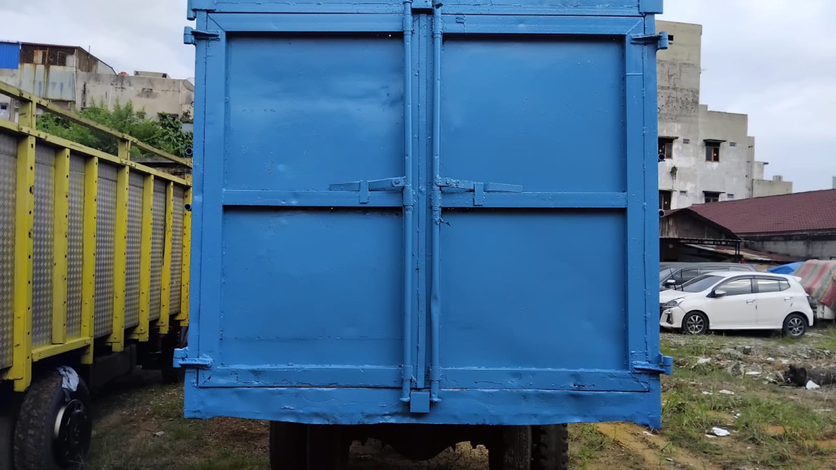 MITSUBISHI  FE  74 HDV