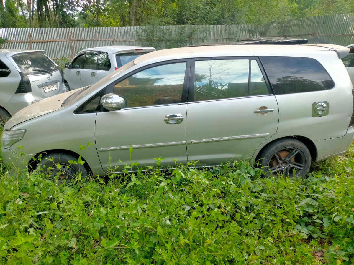 TOYOTA INNOVA INNOVA G