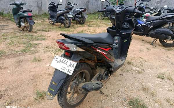 HONDA  BEAT