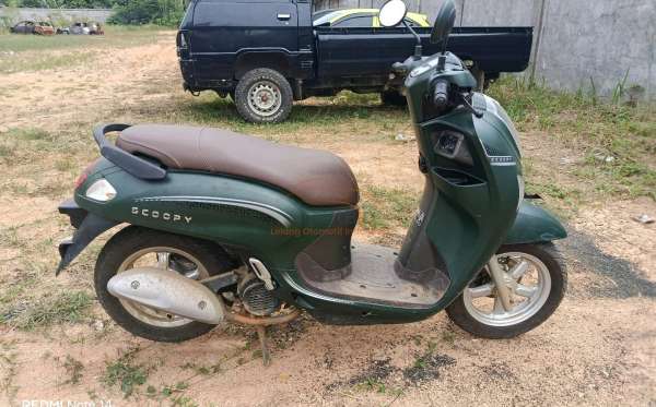 HONDA  SCOOPY