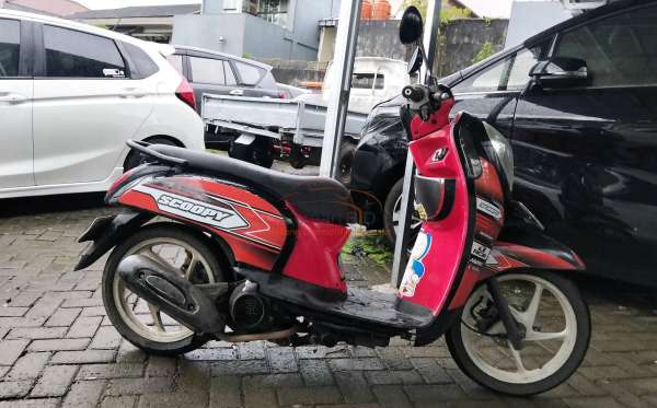HONDA SCOOPY