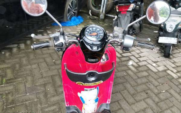 HONDA SCOOPY