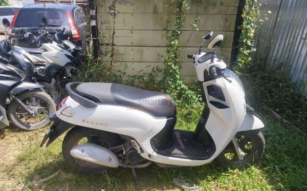 HONDA SCOOPY PRESTIGE