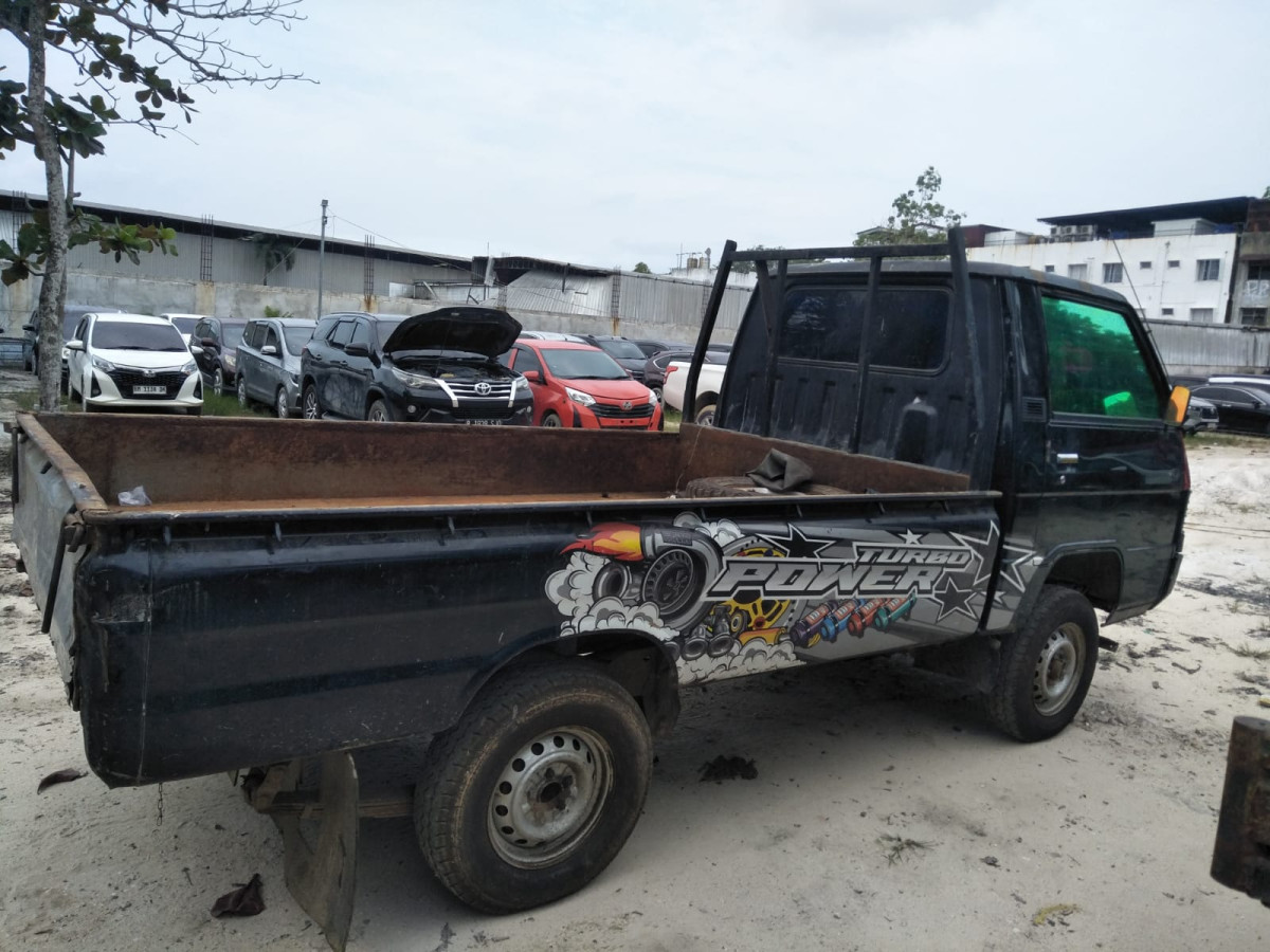 MITSUBISHI L300 PU FB-R (4X2)