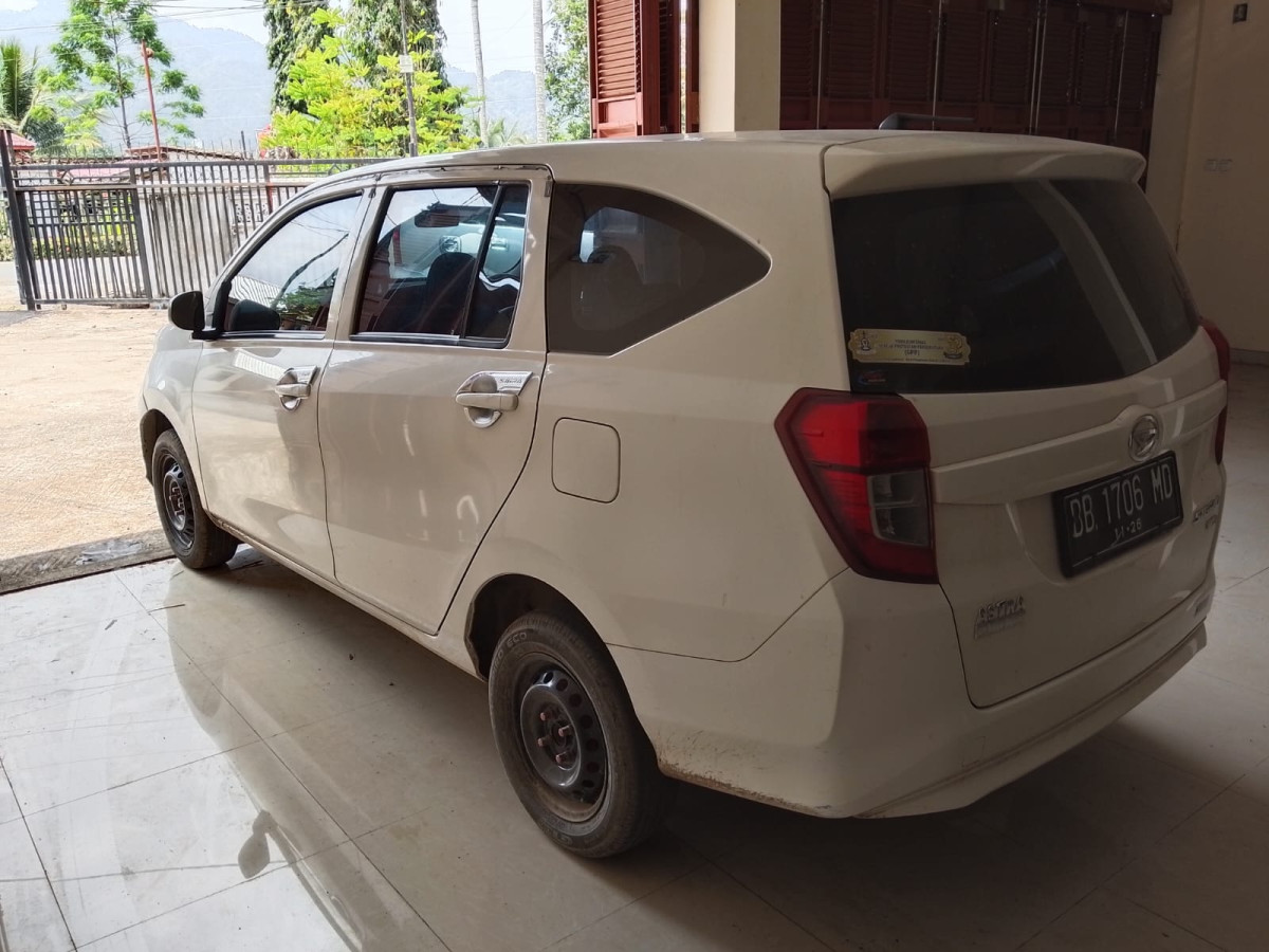 DAIHATSU SIGRA SIGRA D