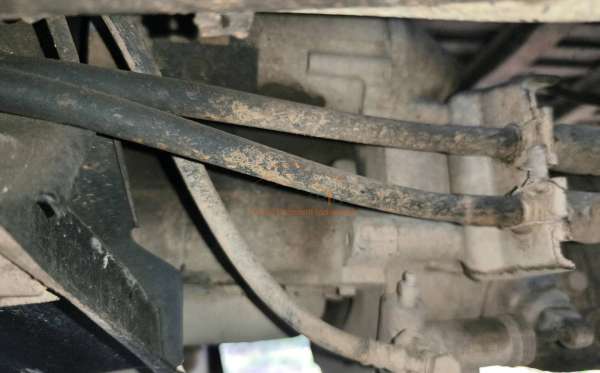 MITSUBISHI L-300 DIESEL 2.5 PU