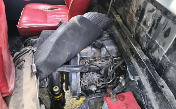 MITSUBISHI L-300 DIESEL 2.5 PU