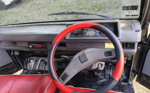 MITSUBISHI L-300 DIESEL 2.5 PU