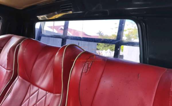 MITSUBISHI L-300 DIESEL 2.5 PU