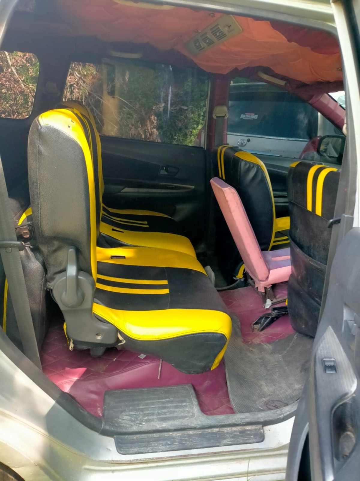 TOYOTA AVANZA AVANZA VELOZ