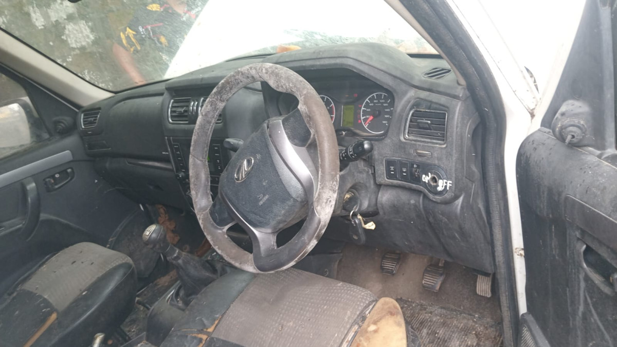 MAHINDRA SCORPIO PICKUP DC EII 4WD RHD NSA NAL AW S6 (4X4) M