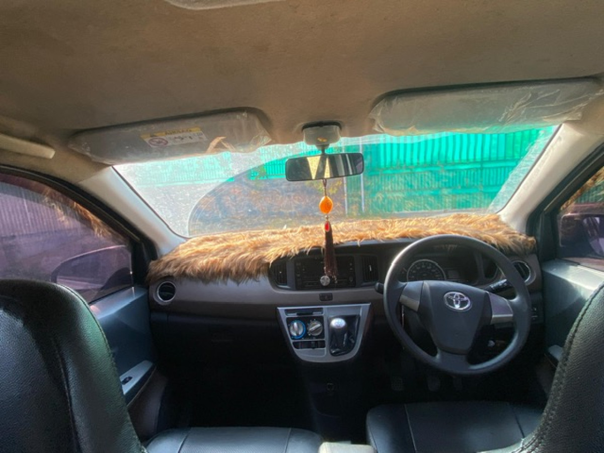TOYOTA  CALYA  1.2 G M/T